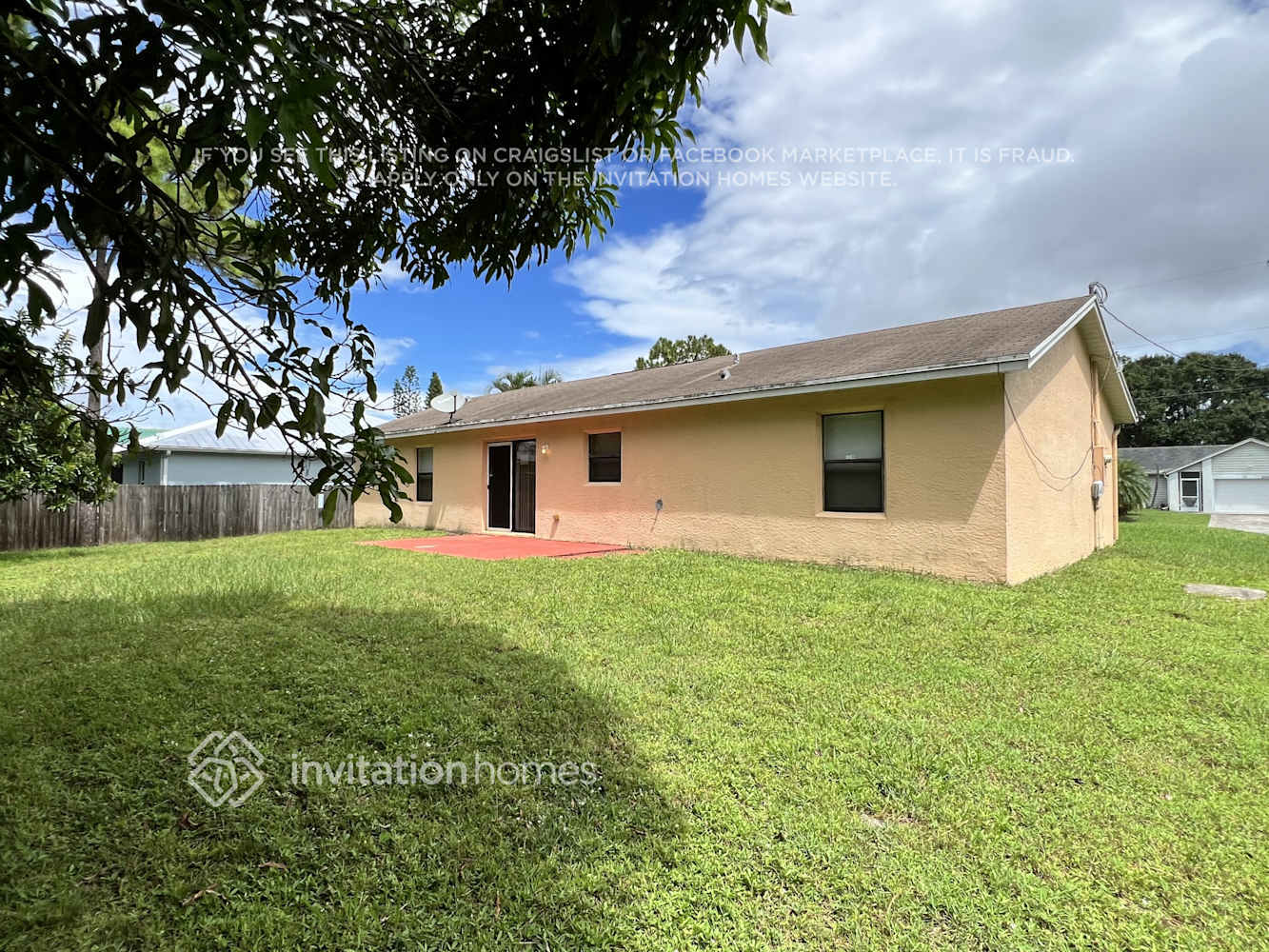 Building Photo - 3020 SW Vittorio St