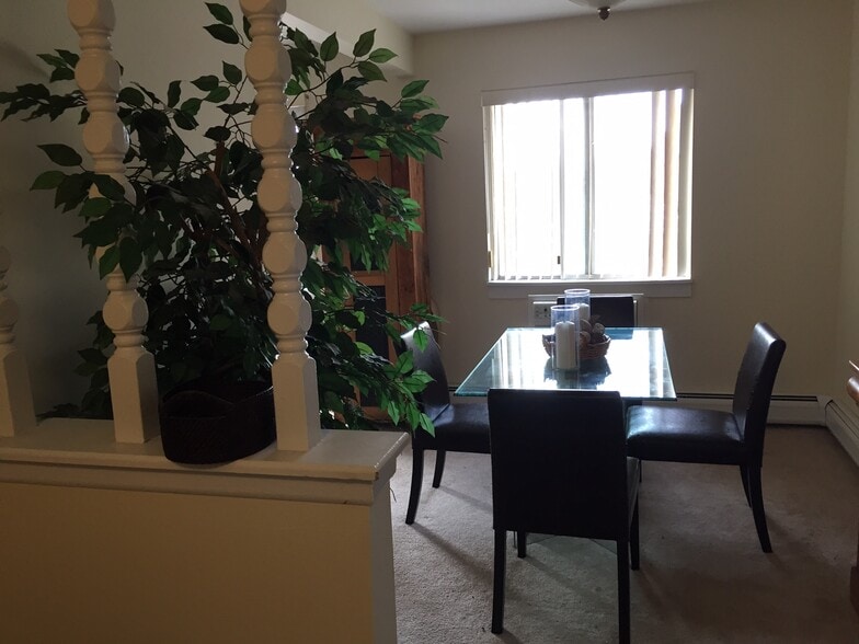 Building Photo - 6 Villa Verde Dr
