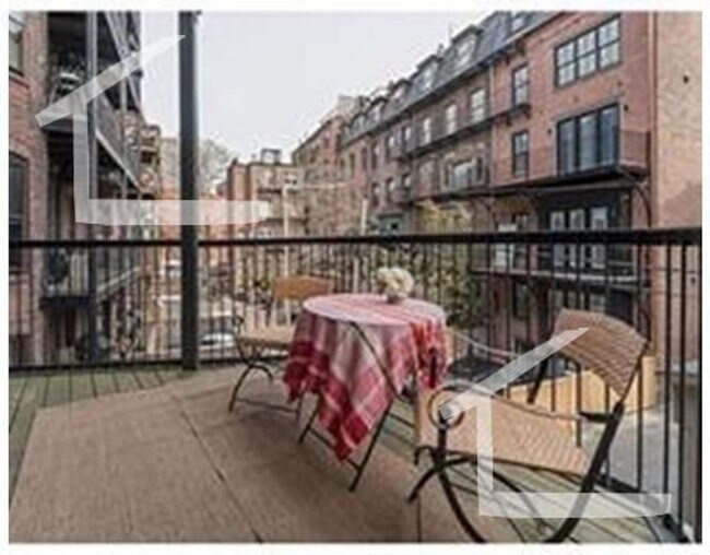 Building Photo - Exquisite one bedroom 1 bathroom in South ...