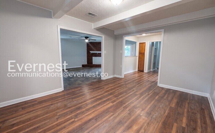 Building Photo - 8474 Charleston Dr