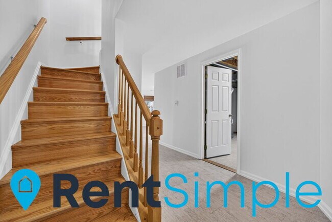 Building Photo - 13136 Ashnut Ln