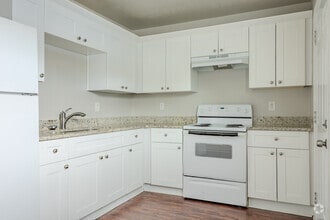 Interior Photo - Casa Della Apartments