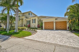 Building Photo - 830 Tarawitt Dr