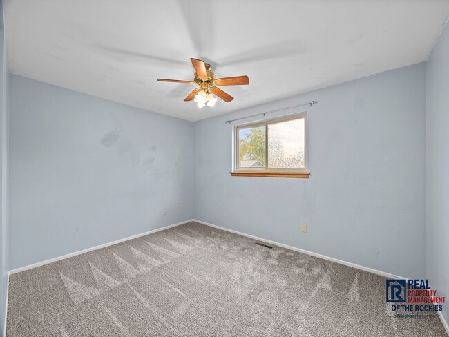 Building Photo - Charming Loveland Home Available Now!
