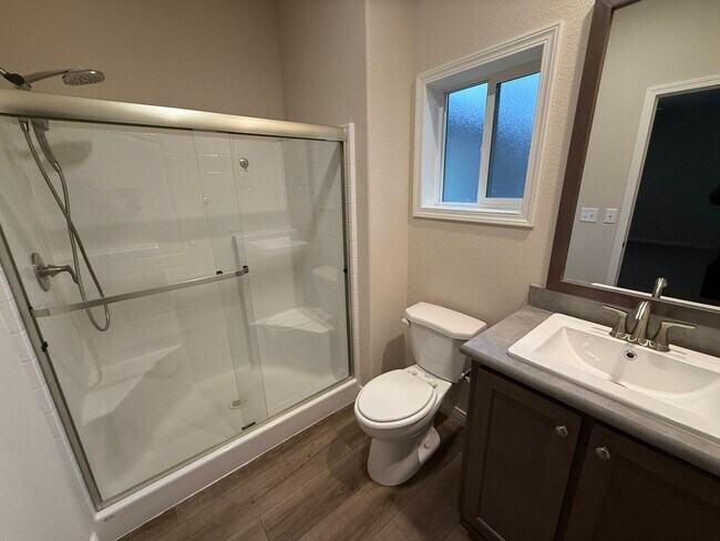 Building Photo - 17069 Norwalk Rd