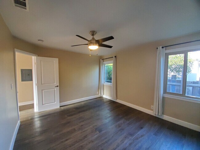 Building Photo - Stunning home in san mateo