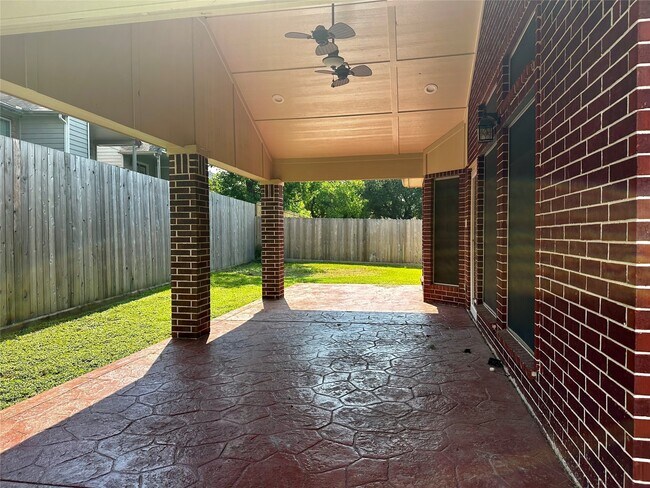 Building Photo - 12654 Stillington Dr