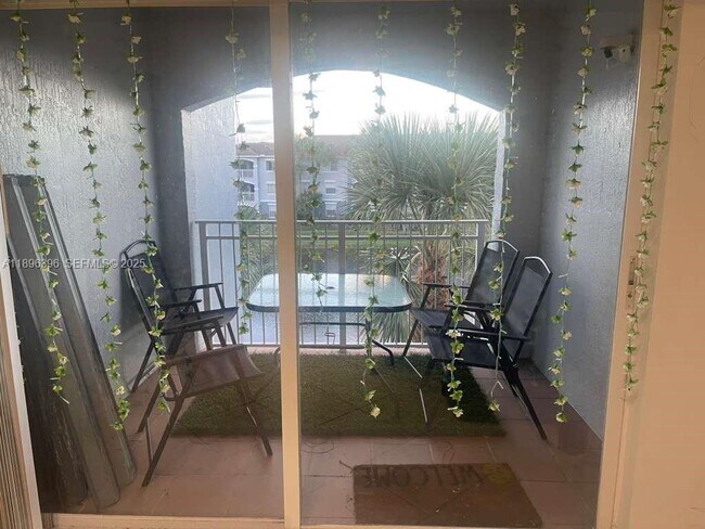 Building Photo - 9645 NW 1st Ct