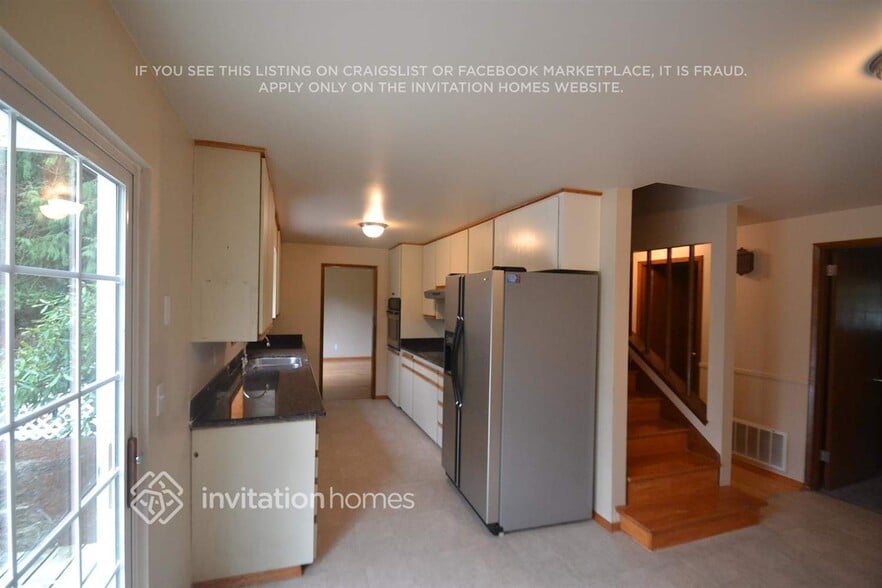 Building Photo - 2107 SW 316th St