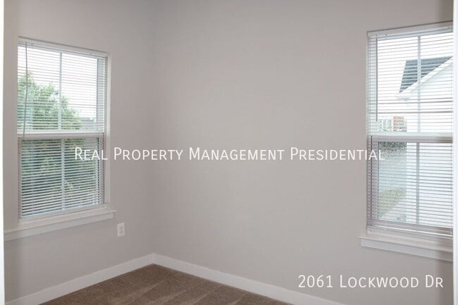 Building Photo - 2061 Lockwood Dr