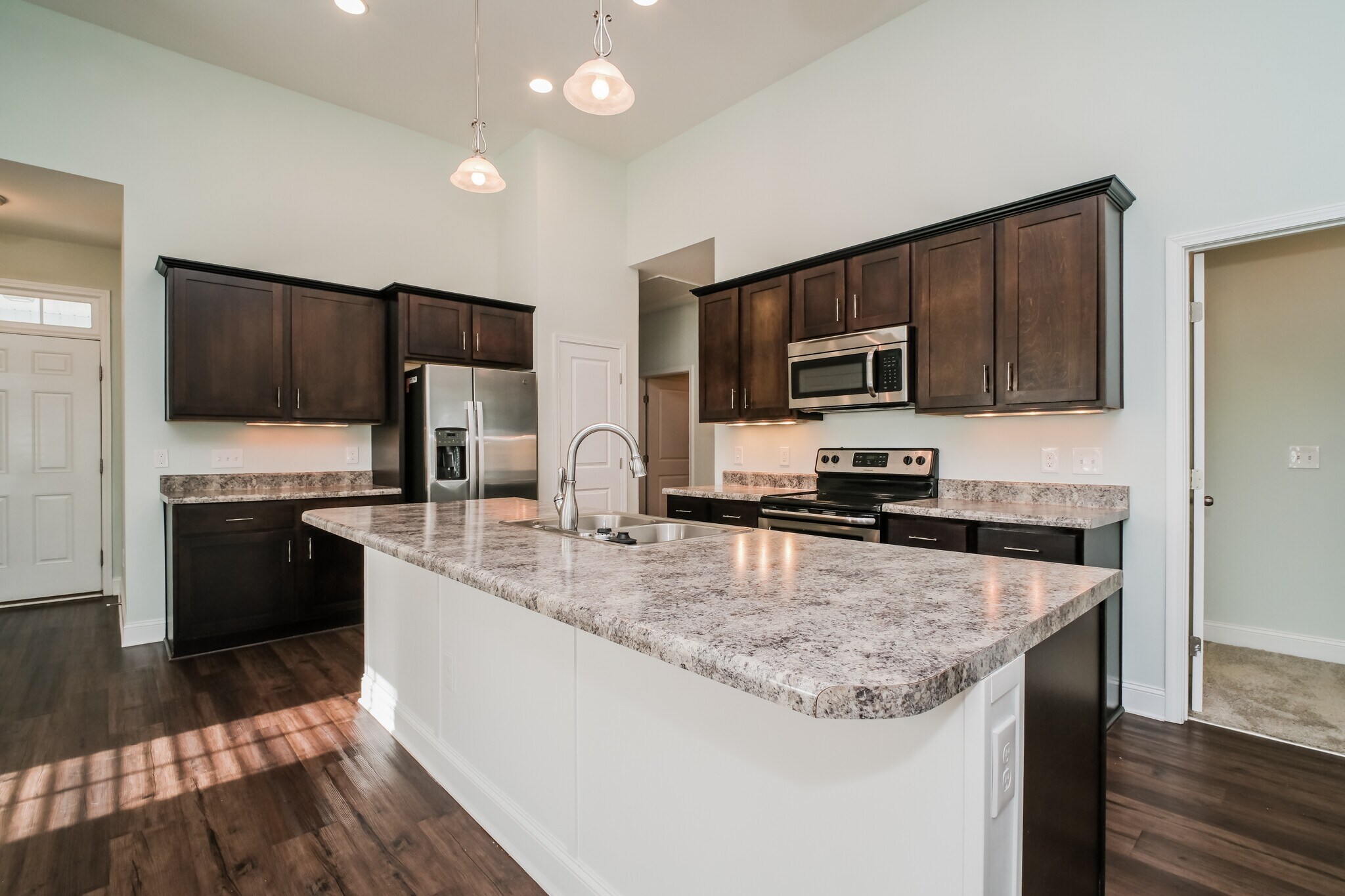 Building Photo - 49 Highland Forest Cir