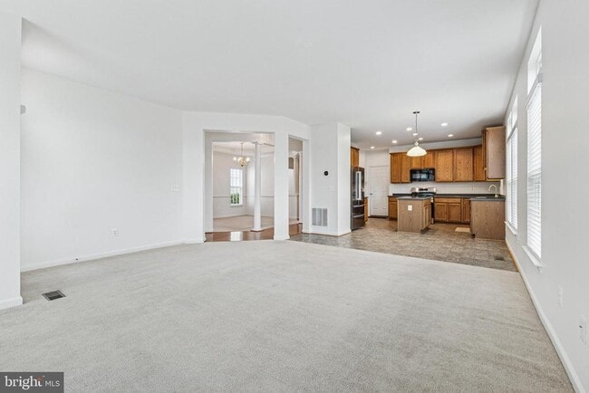 Building Photo - 16056 Sheringham Way