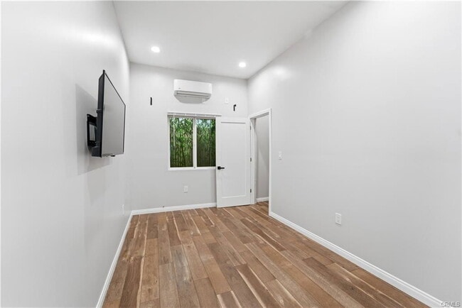 Building Photo - 5702 Donna Ave