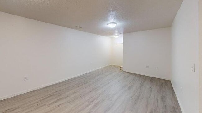 Building Photo - 329 W Indiana Ave