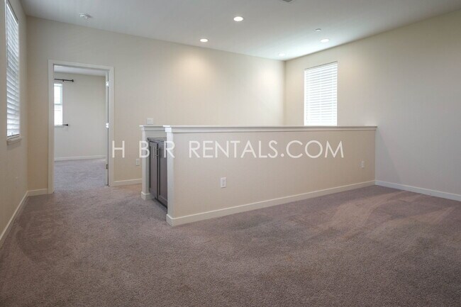Building Photo - Modern 4-Bedroom Retreat in Mountain House...