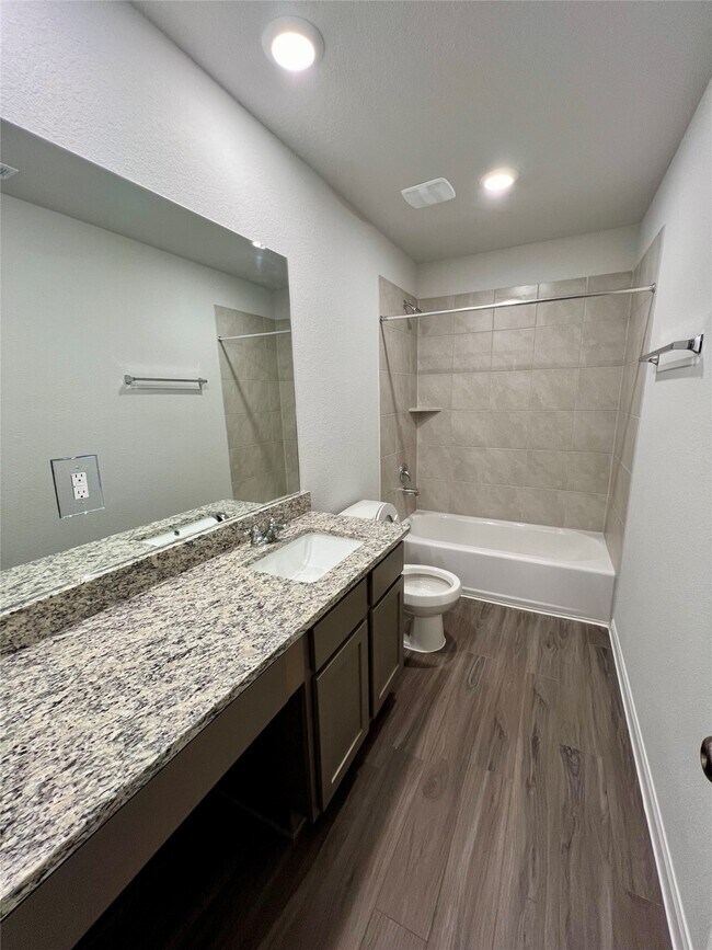 Building Photo - 13341 Burbot Dr