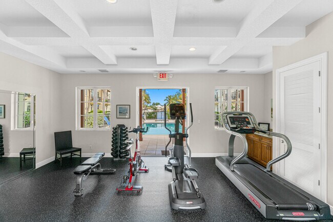 Building Photo - 809 Estancia Wy