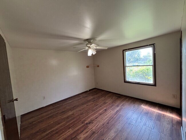 Building Photo - 5 Shawnee Acres Cir