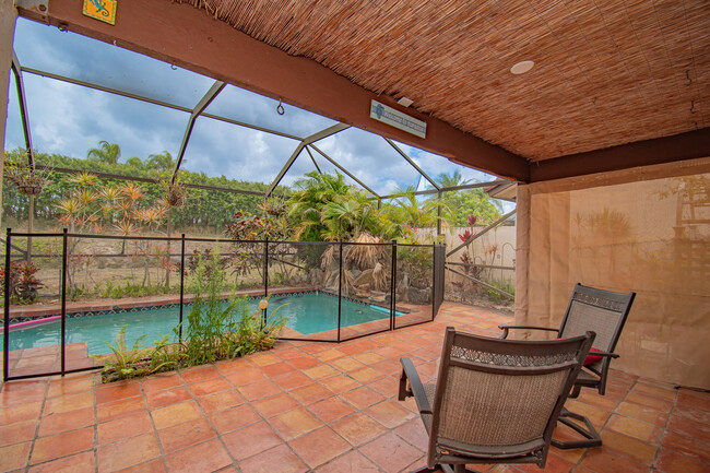 Building Photo - 7811 Villa Nova Dr