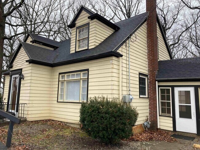 Building Photo - 4415 E State Blvd