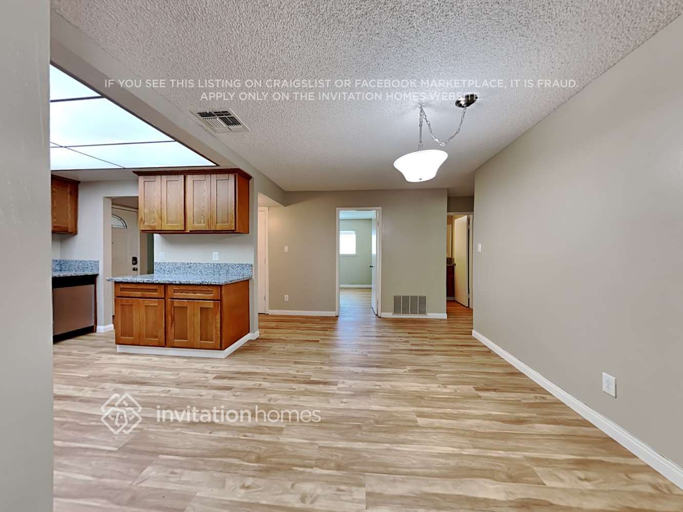Building Photo - 2826 Roxanne Ct