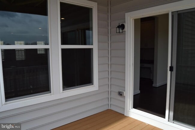 Building Photo - 19972 Abram Ter