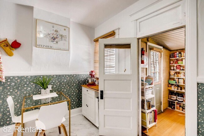 Building Photo - 1 br, 1 bath House - 125 E Exposition Ave