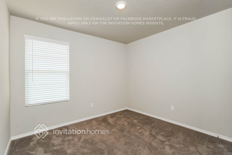 Building Photo - 14110 Silos Meadows