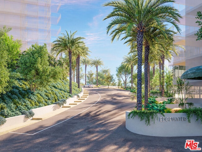 Building Photo - 17350 Sunset Blvd