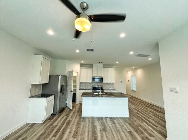 Building Photo - 2814 Lisburn Ter Ln