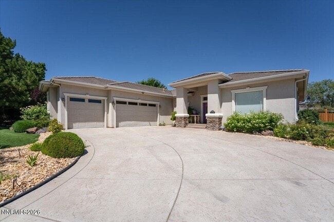 Building Photo - 7330 Island Queen Dr