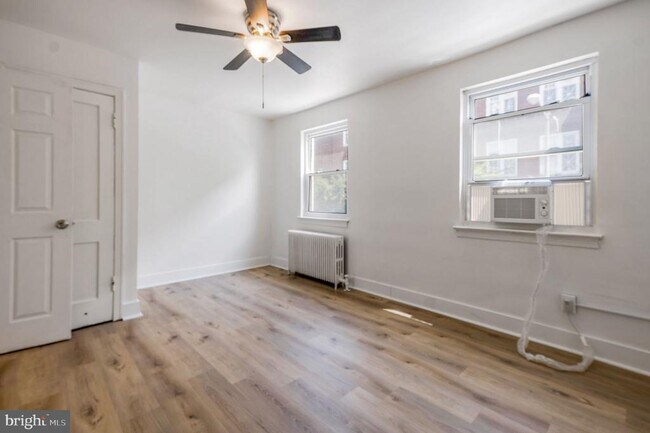 Building Photo - 2538 9th St NW