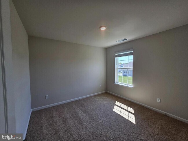 Building Photo - 178 Hamstead Dr