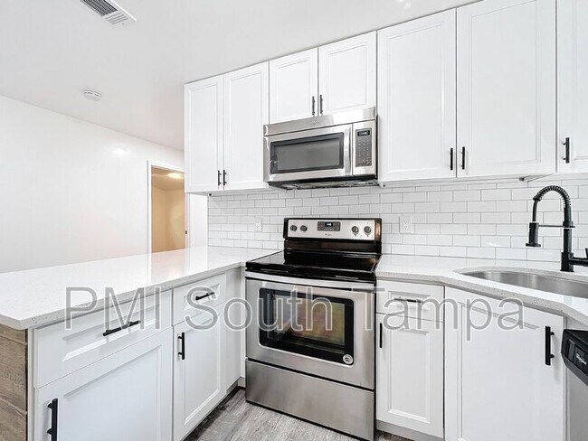 Building Photo - 1723 John Rivers St