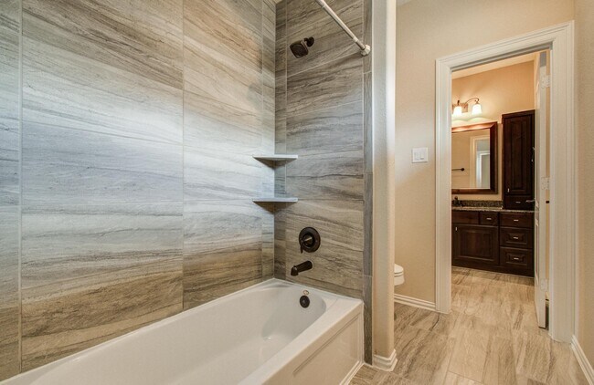 Building Photo - 27514 Stonebrook Manor Ln