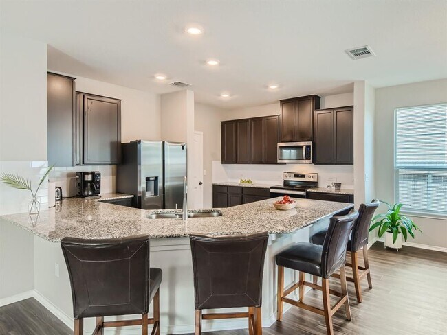 Building Photo - 6401 Conestoga Wagon Way