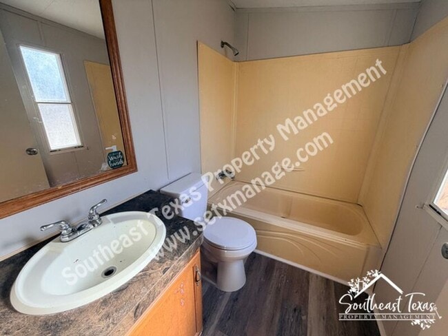 Building Photo - 4166 Black Cat Rd