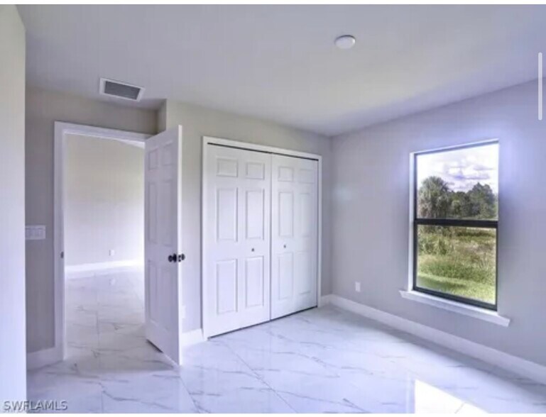 Building Photo - 4754 29th St SW