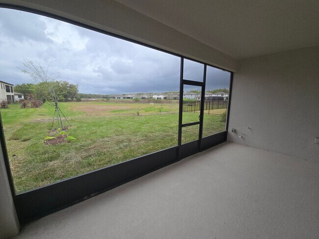 Building Photo - 3/2 Home in Lithia ****MOVE-IN SPECIAL, $500 OFF 2ND MONTHS RENT!!****