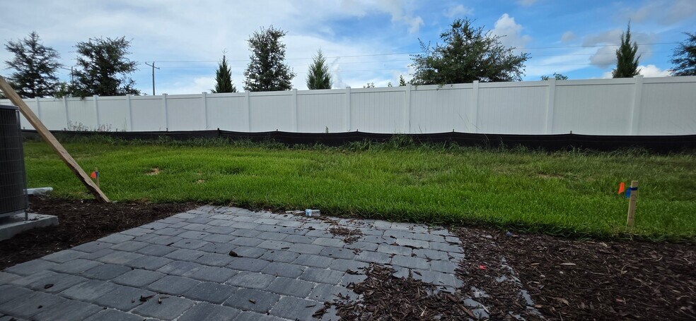 Building Photo - 14523 Lilac Sky Ter