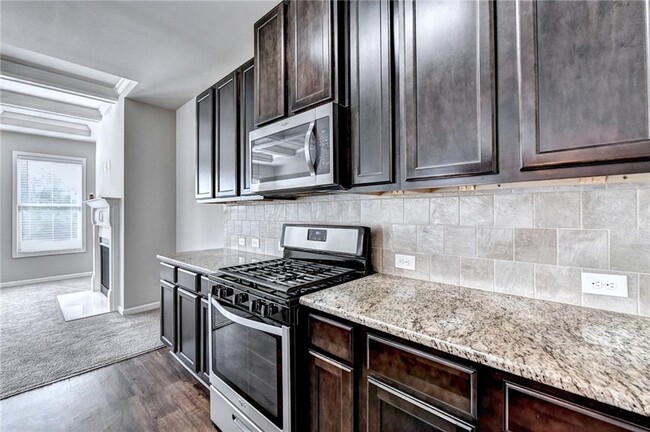 Building Photo - 2409 Ivy Meadow Ln