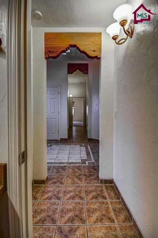 Building Photo - Great 3/2, Awesome Views, Spacious