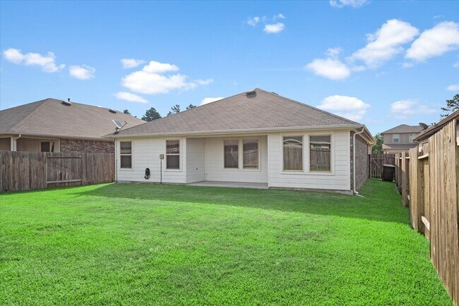 Building Photo - 15332 Timber Preserve Ln