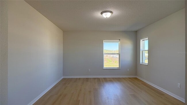 Building Photo - 110 E Dupont Ter