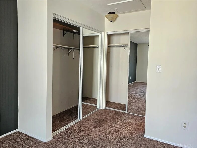 Building Photo - 1492 Sanzon Dr