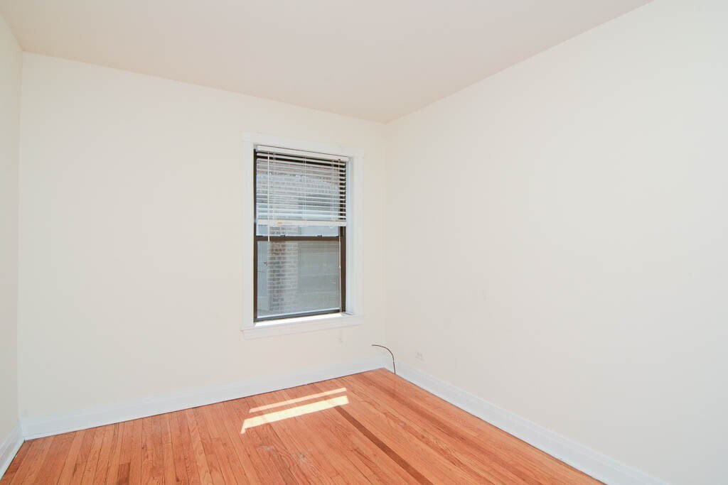 Building Photo - 2647 N Spaulding Ave