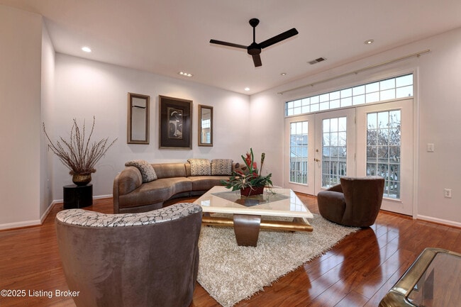 Building Photo - 5028 Ardossan Square