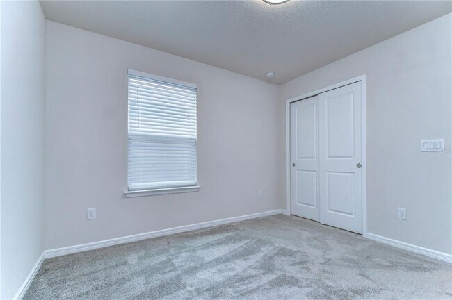 Building Photo - 17789 Everlong Dr