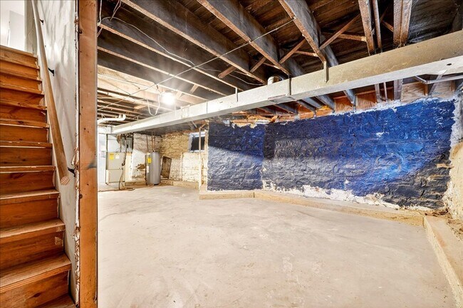 Building Photo - Michelle Lafayette McKay