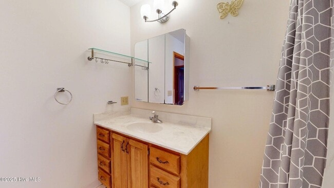 Building Photo - 1236 Rays Bridge Rd